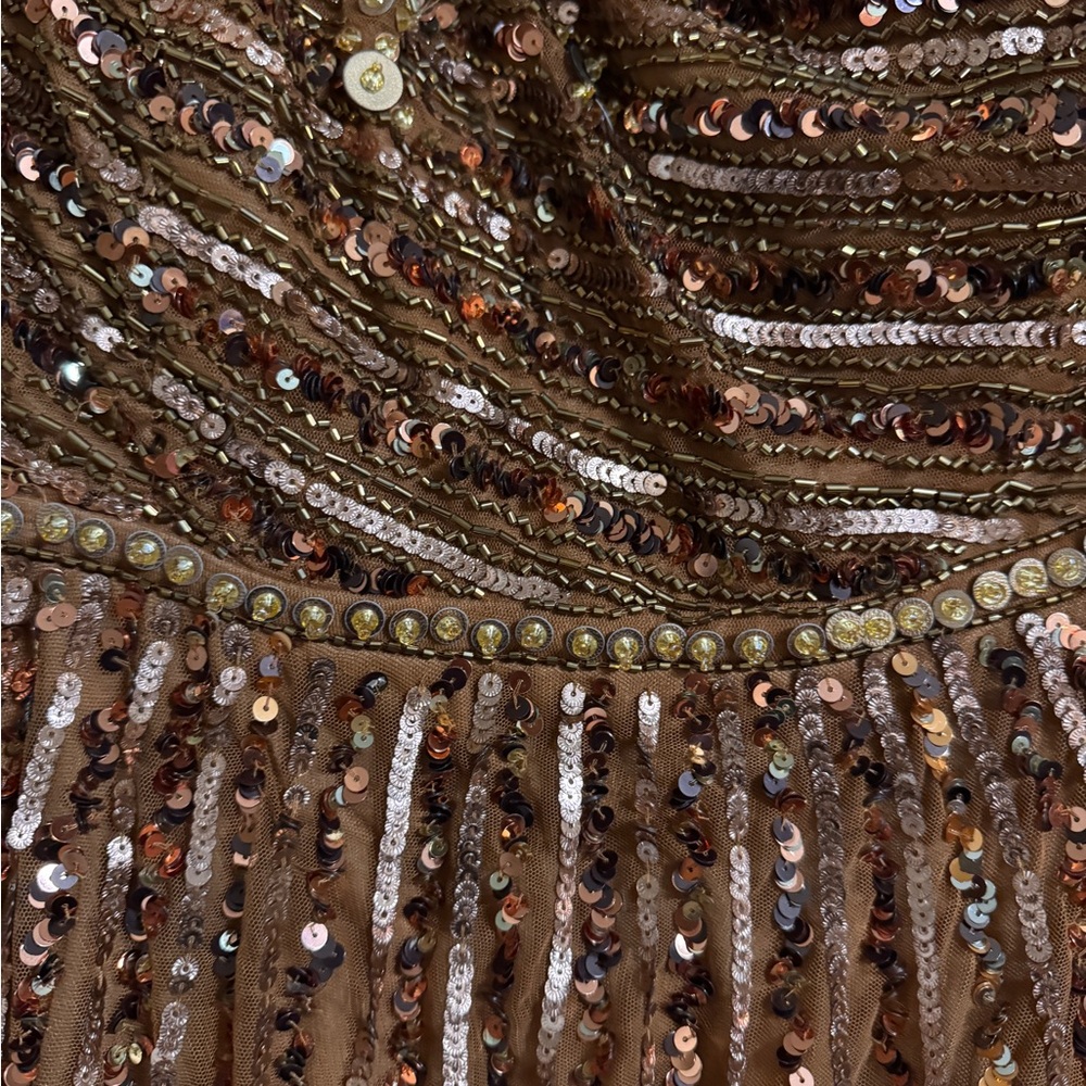 Mac Duggal gown - Picture 6 of 7